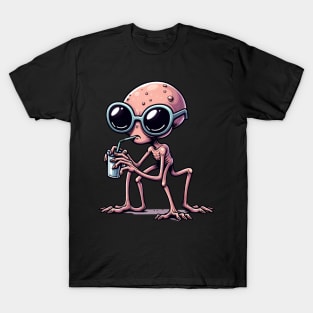 Aliens exist T-Shirt